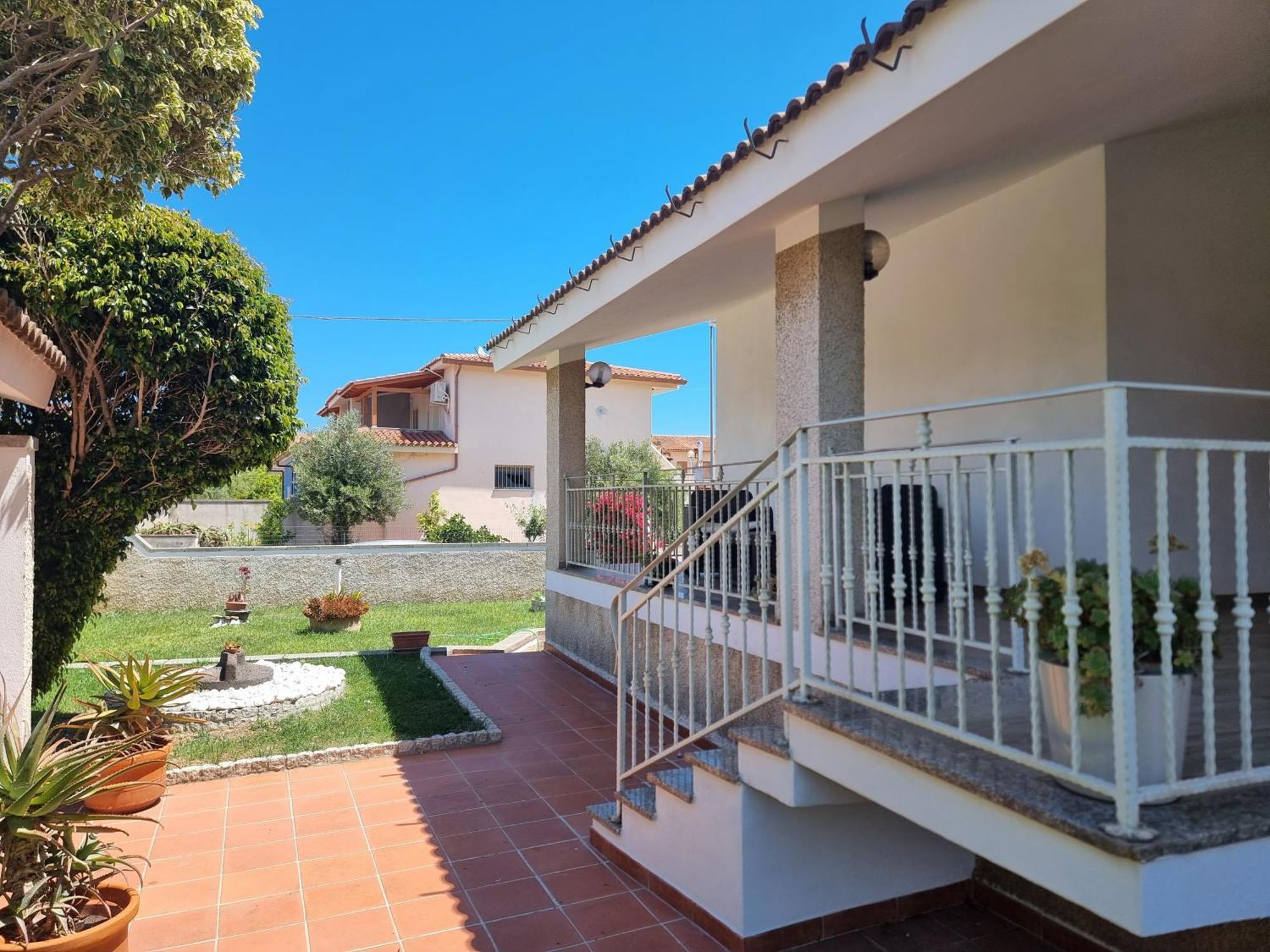 Appartamento Via Oristano Budoni Exterior foto