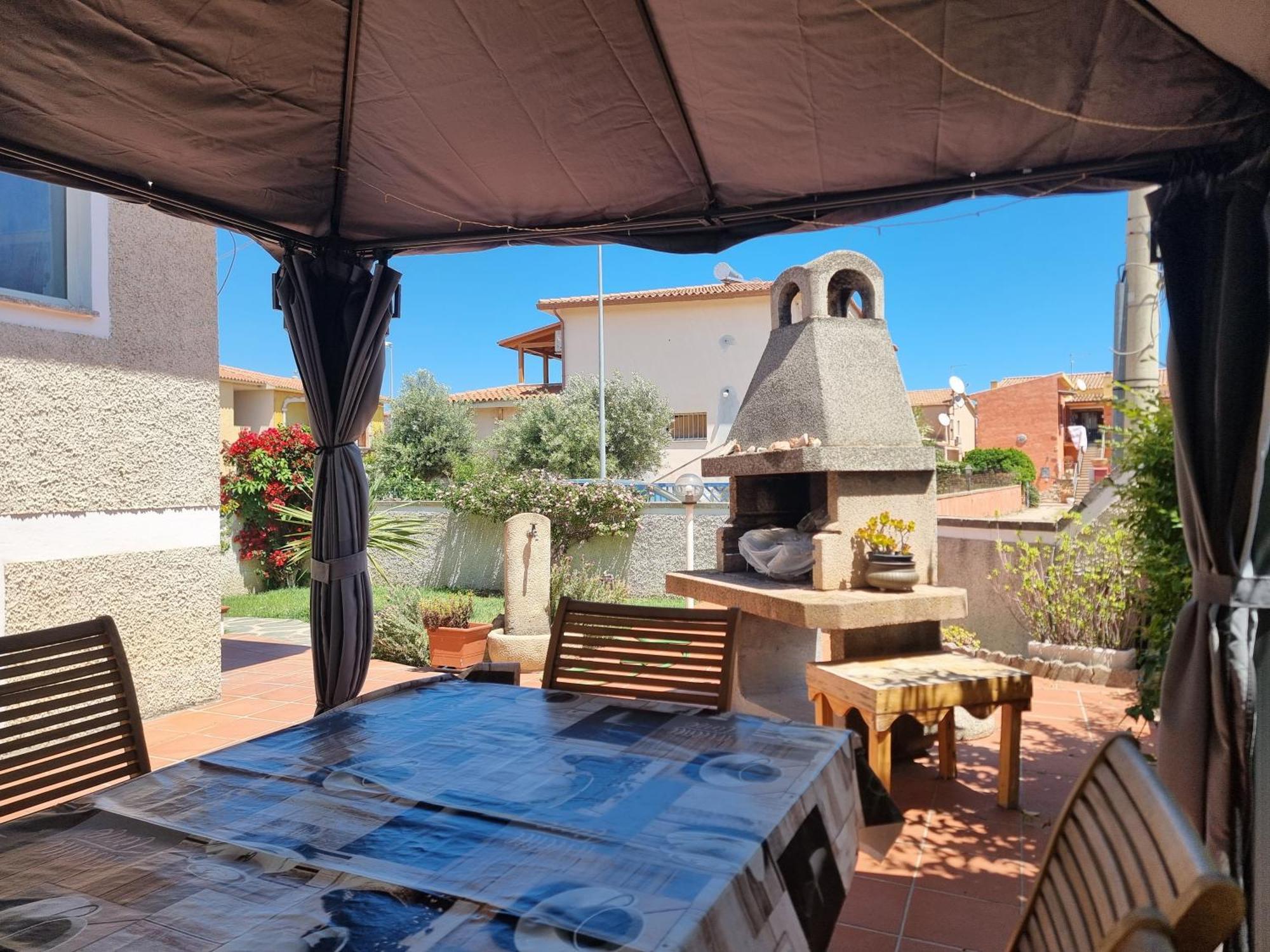 Appartamento Via Oristano Budoni Exterior foto